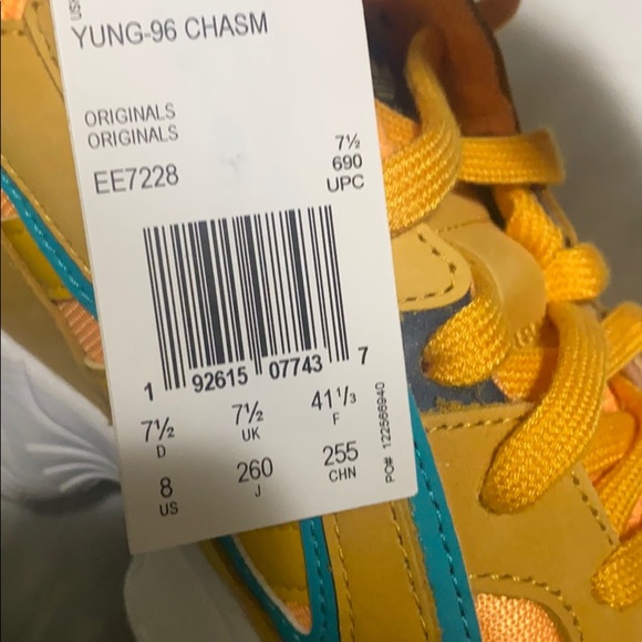 Adidas Yung-96 Chasm - Picture 5 of 5